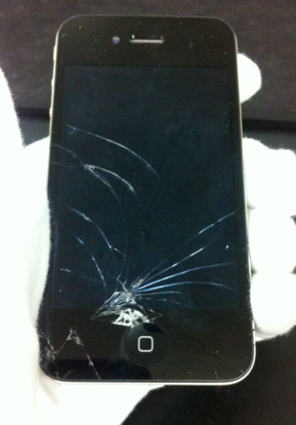 iphone4のひび割れ