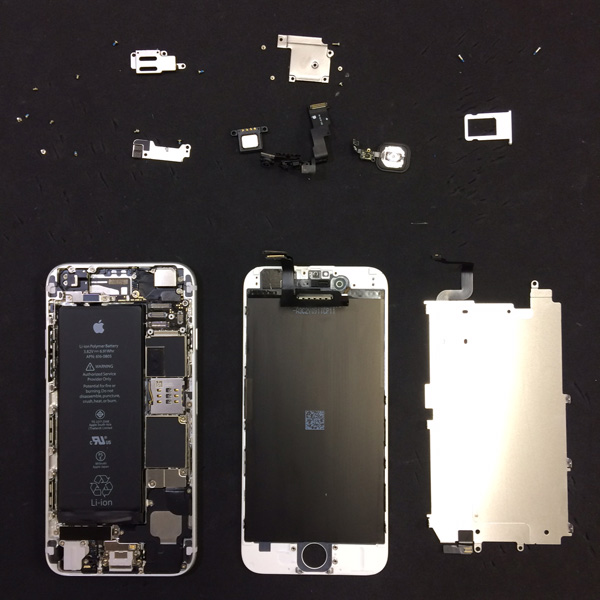 iPhone6本体分解後の画像