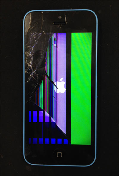 iPhone5s液晶とガラスの故障
