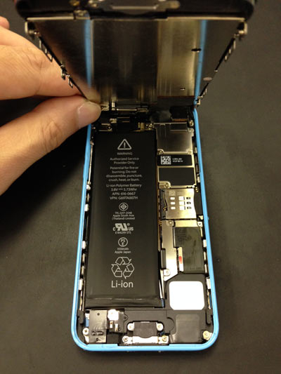 iPhone5C液晶外し