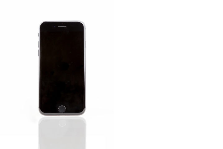 iPhone7のタッチパネルに誤作動が！取るべき対処法とは？
