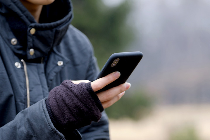 寒い季節に多発！冬にiPhoneのタッチが反応しない原因と即効対策ガイド