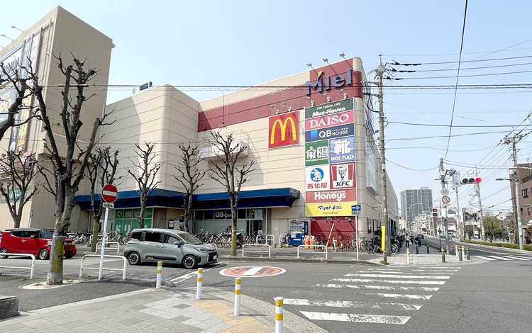 アイサポ川口元郷店 外観